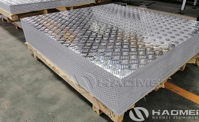 bright aluminum tread plate