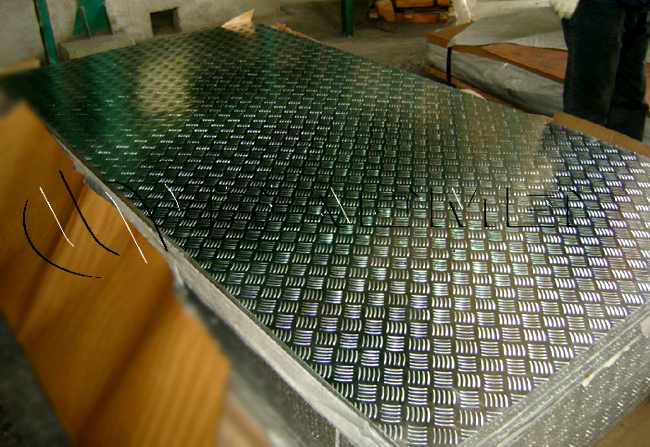 tread aluminum plate